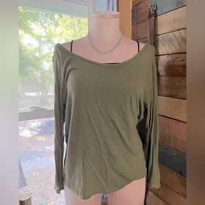 AE long sleeve scoop neck